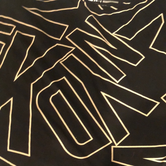 DKNY Logo Cropped Blouse Tee Black Background Size L - Picture 3 of 9